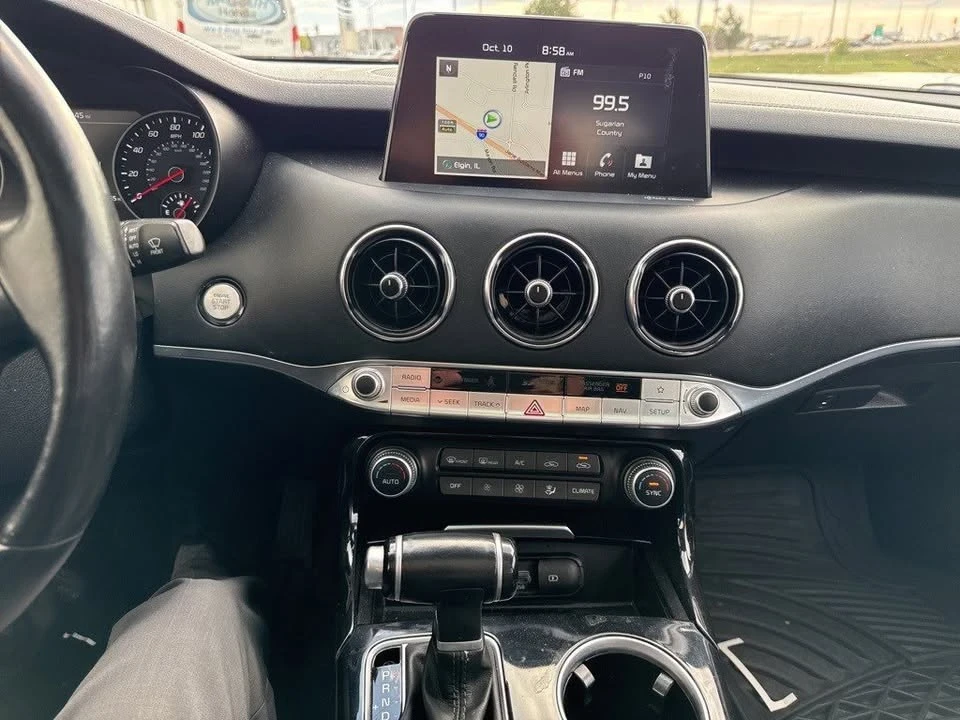 2018 Kia Stinger - Image 13 of 15