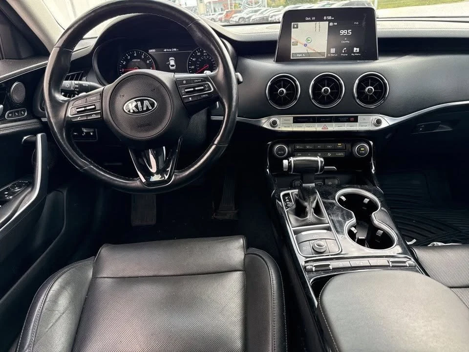 2018 Kia Stinger - Image 3 of 15