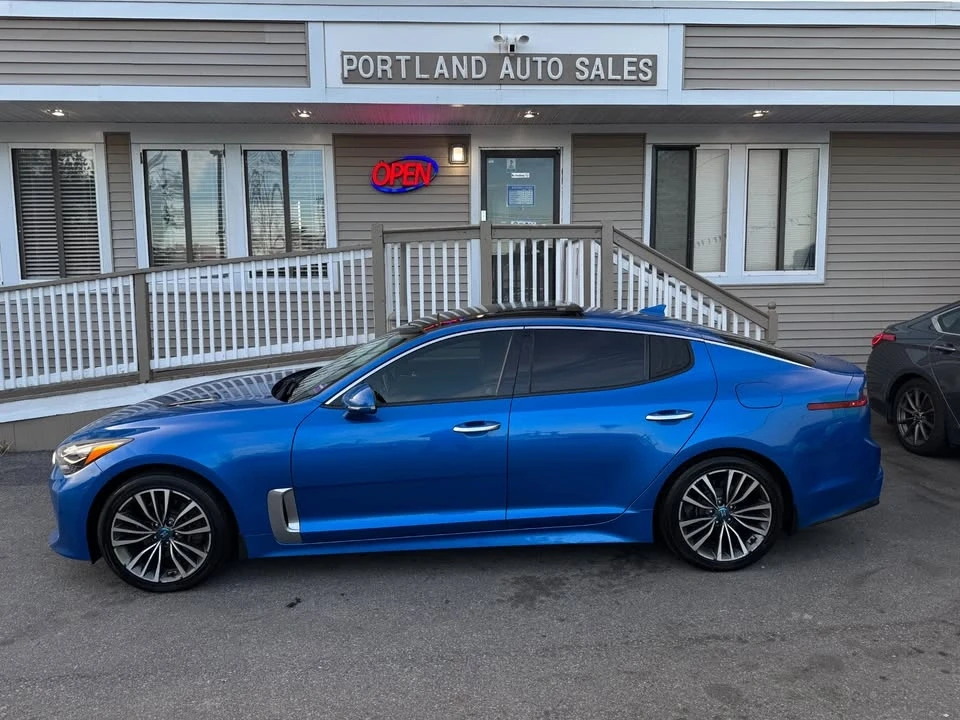 2018 Kia Stinger - Image 2 of 20