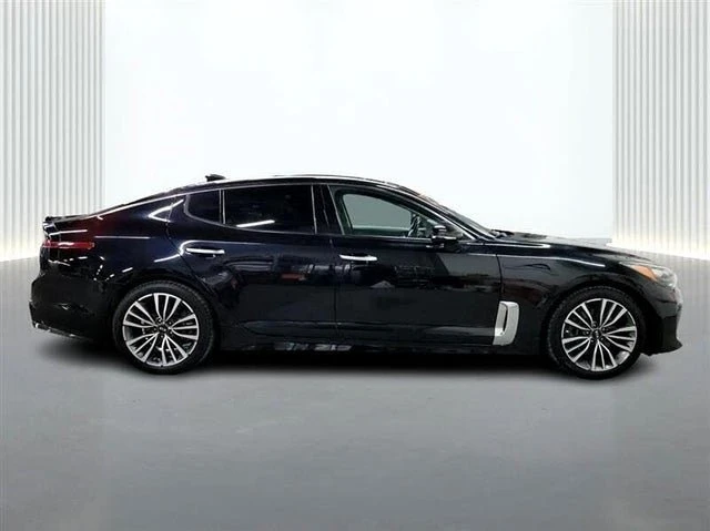 2018 Kia Stinger - Image 6 of 20