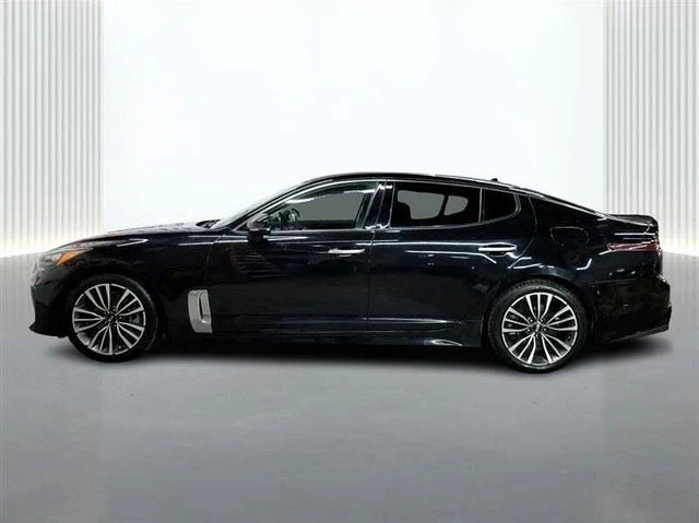2018 Kia Stinger - Image 2 of 20