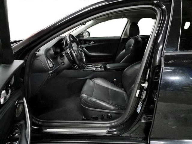 2018 Kia Stinger - Image 9 of 20