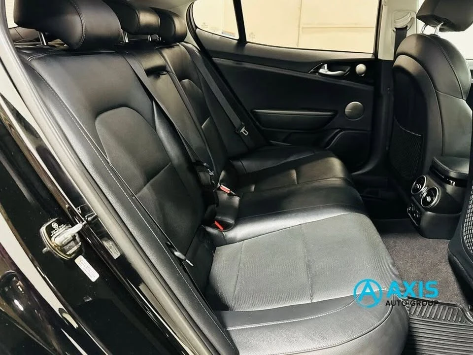 2018 Kia Stinger - Image 10 of 12