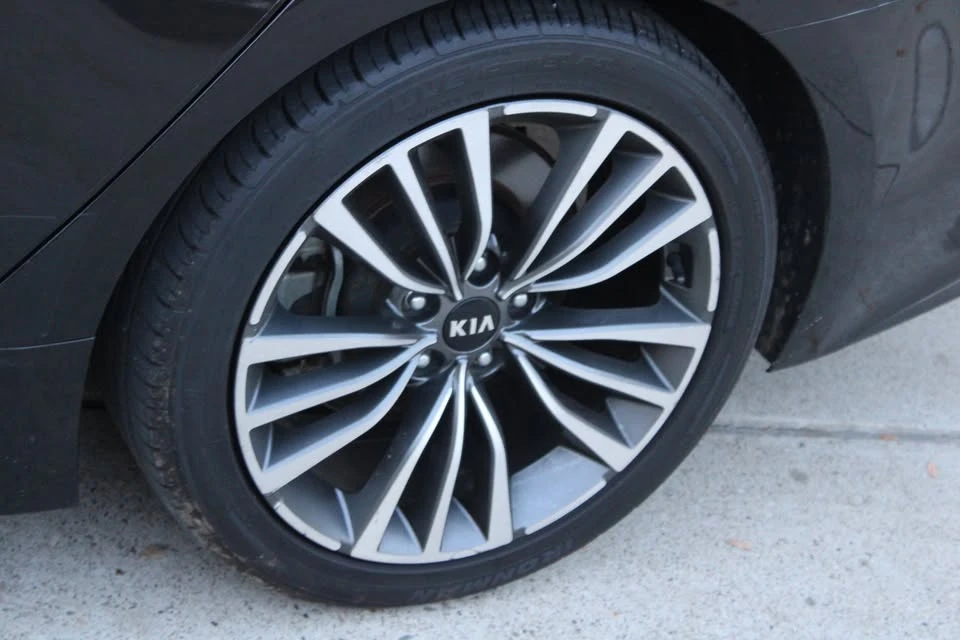 2018 Kia Stinger - Image 6 of 19