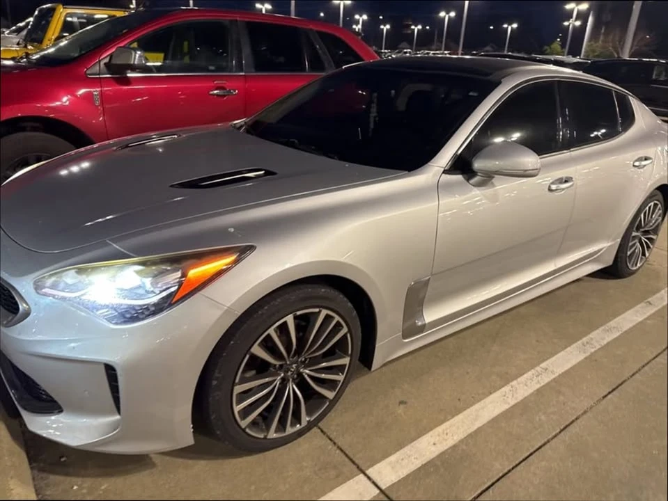 2018 Kia Stinger - Image 6 of 9