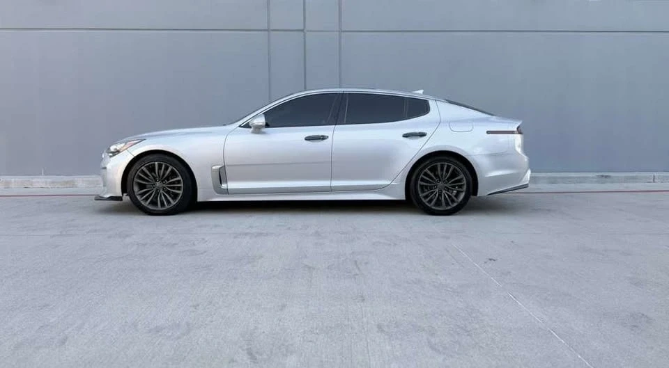 2018 Kia Stinger - Image 4 of 18