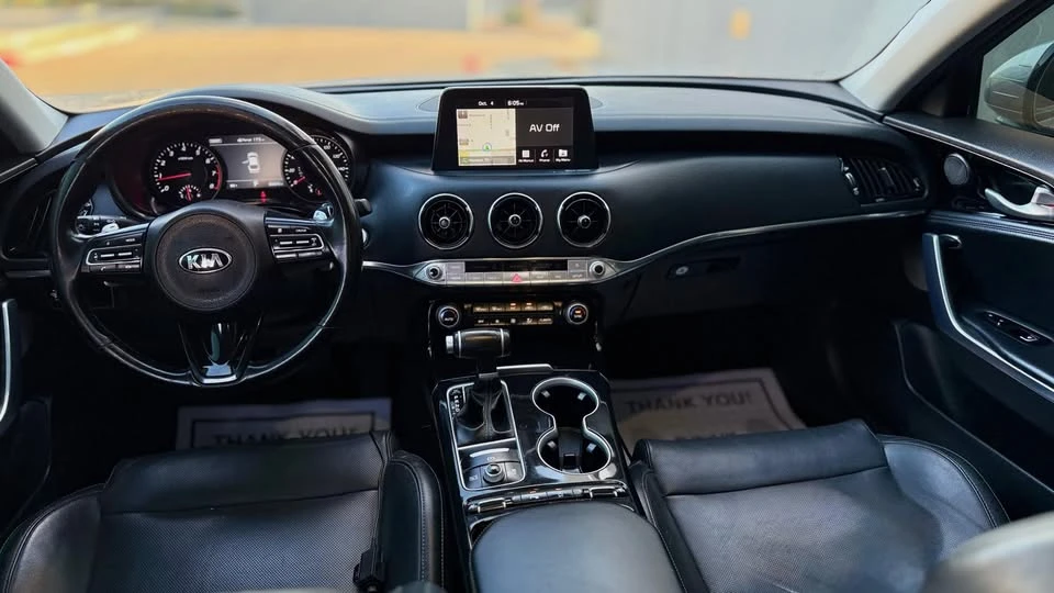 2018 Kia Stinger - Image 5 of 17