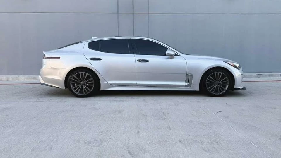 2018 Kia Stinger - Image 17 of 17