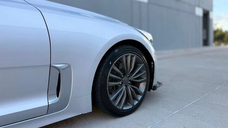 2018 Kia Stinger - Image 4 of 17