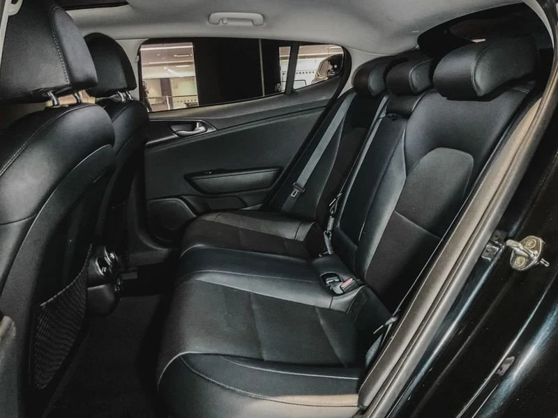 2018 Kia Stinger - Image 19 of 20