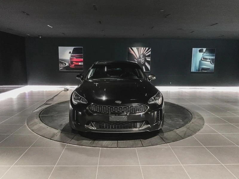 2018 Kia Stinger - Image 2 of 20