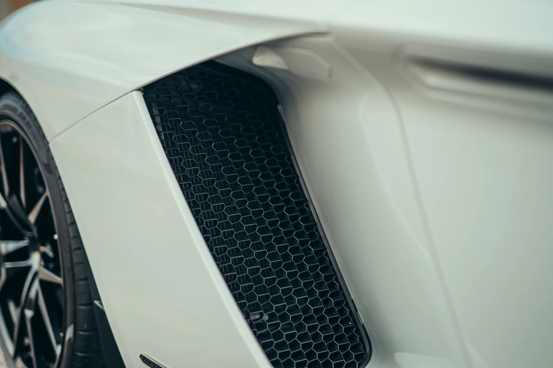 2018 Lamborghini Aventador S LP740-4 - Image 26 of 31