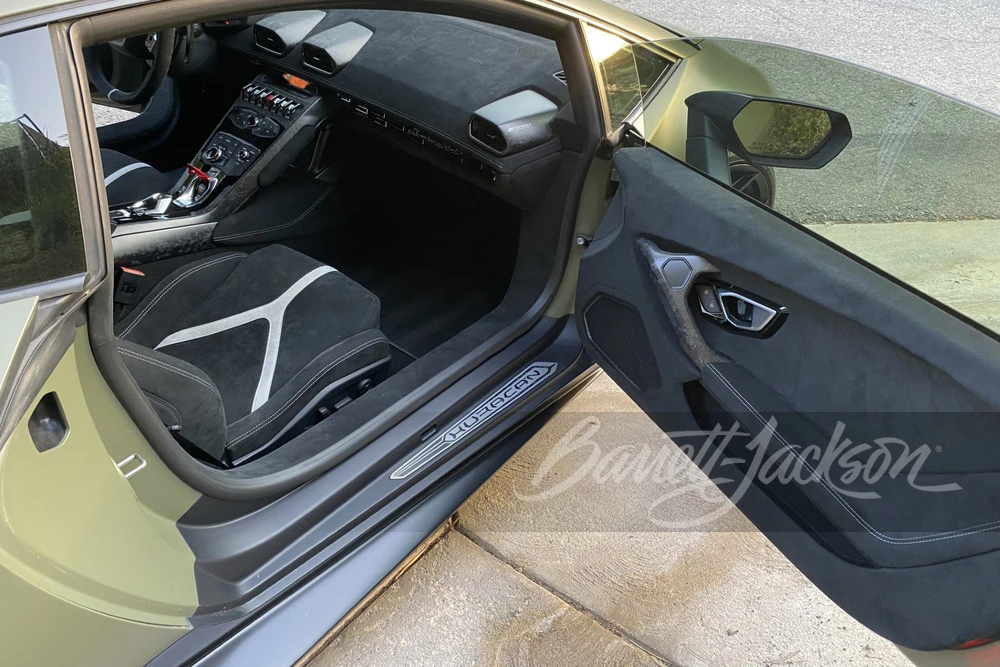2018 Lamborghini Huracan LP640-4 Performante - Image 8 of 18