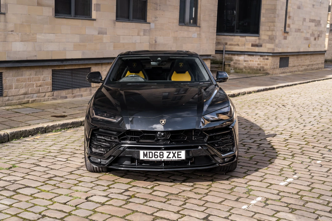 2018 Lamborghini Urus - Image 3 of 31