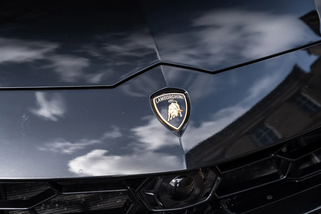 2018 Lamborghini Urus - Image 24 of 31