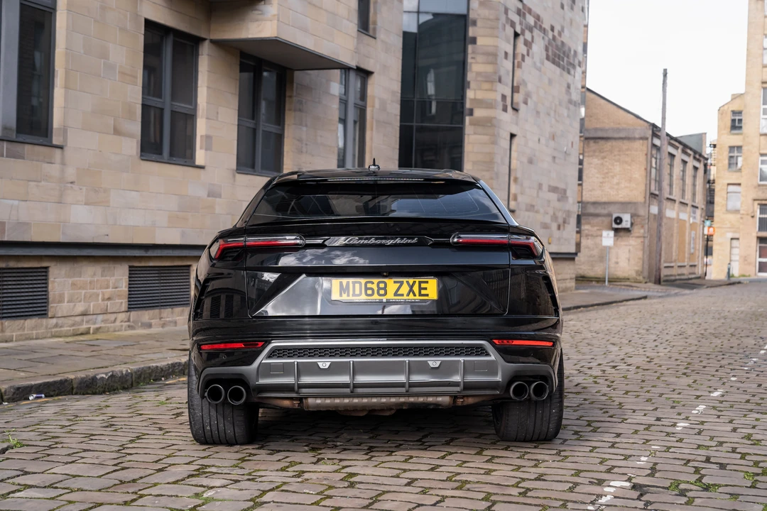2018 Lamborghini Urus - Image 14 of 31