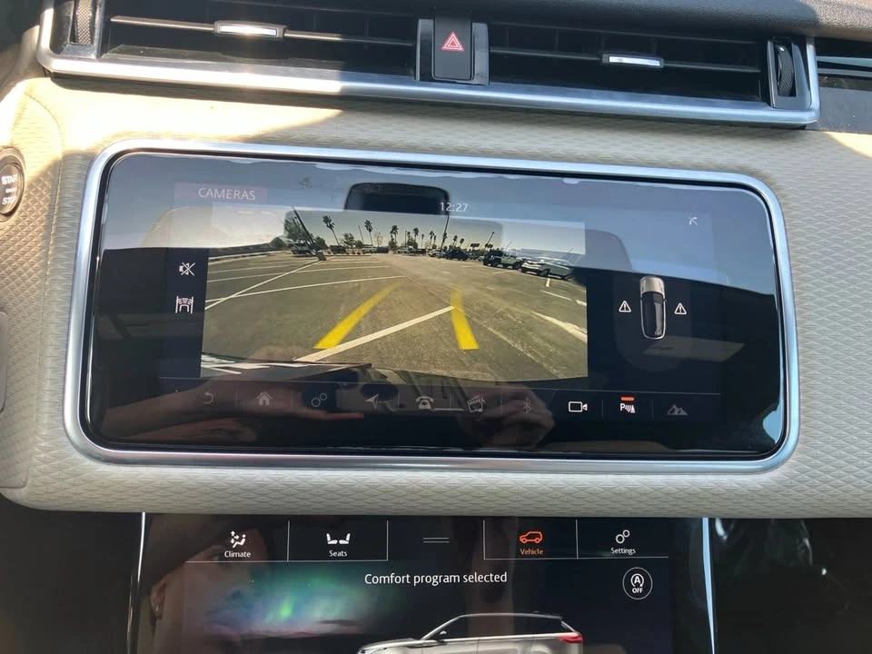 2018 Land Rover Range Rover Velar - Image 17 of 17