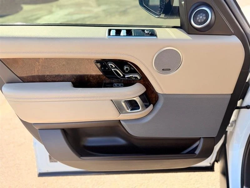 2018 Land Rover Range Rover L405 - Image 19 of 20