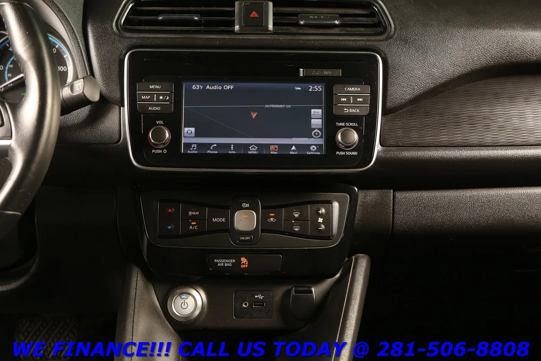 2018 Nissan Leaf - Image 16 of 21
