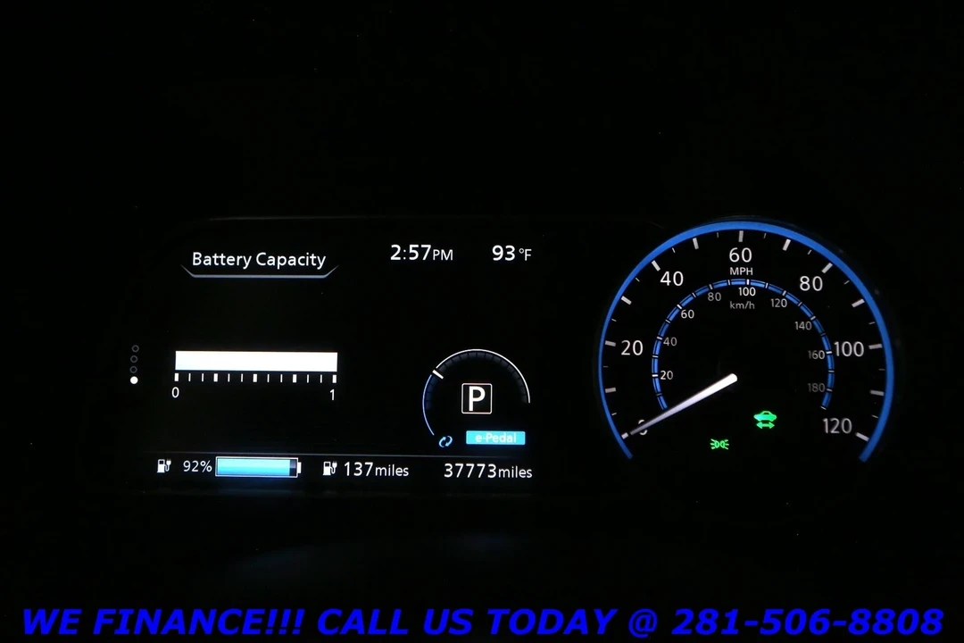 2018 Nissan Leaf - Image 15 of 21