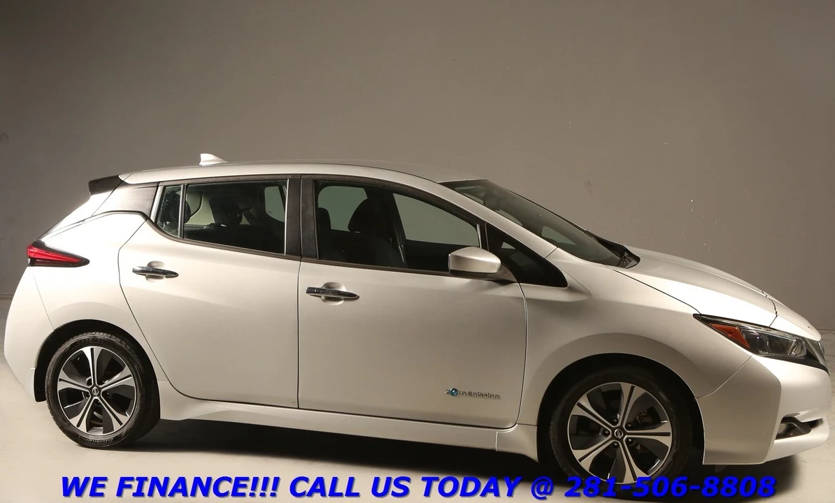 2018 Nissan Leaf - Image 8 of 21