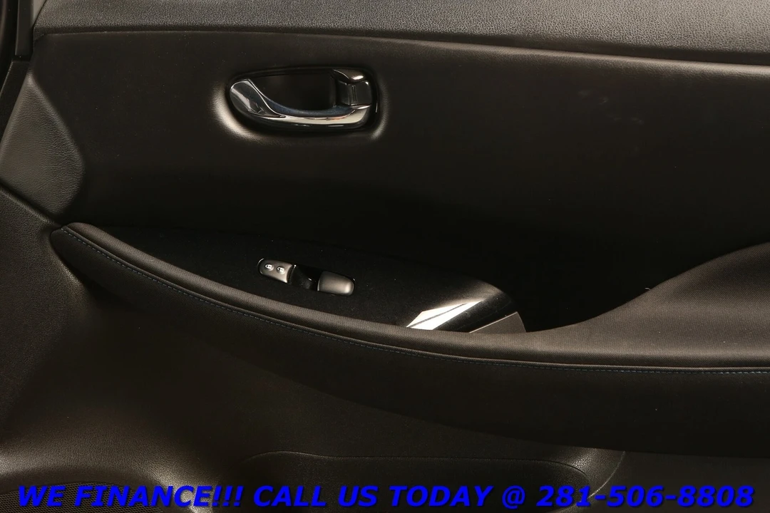 2018 Nissan Leaf - Image 18 of 21