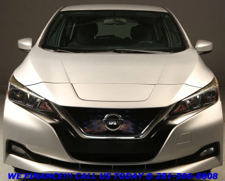 2018 Nissan Leaf - Image 9 of 21