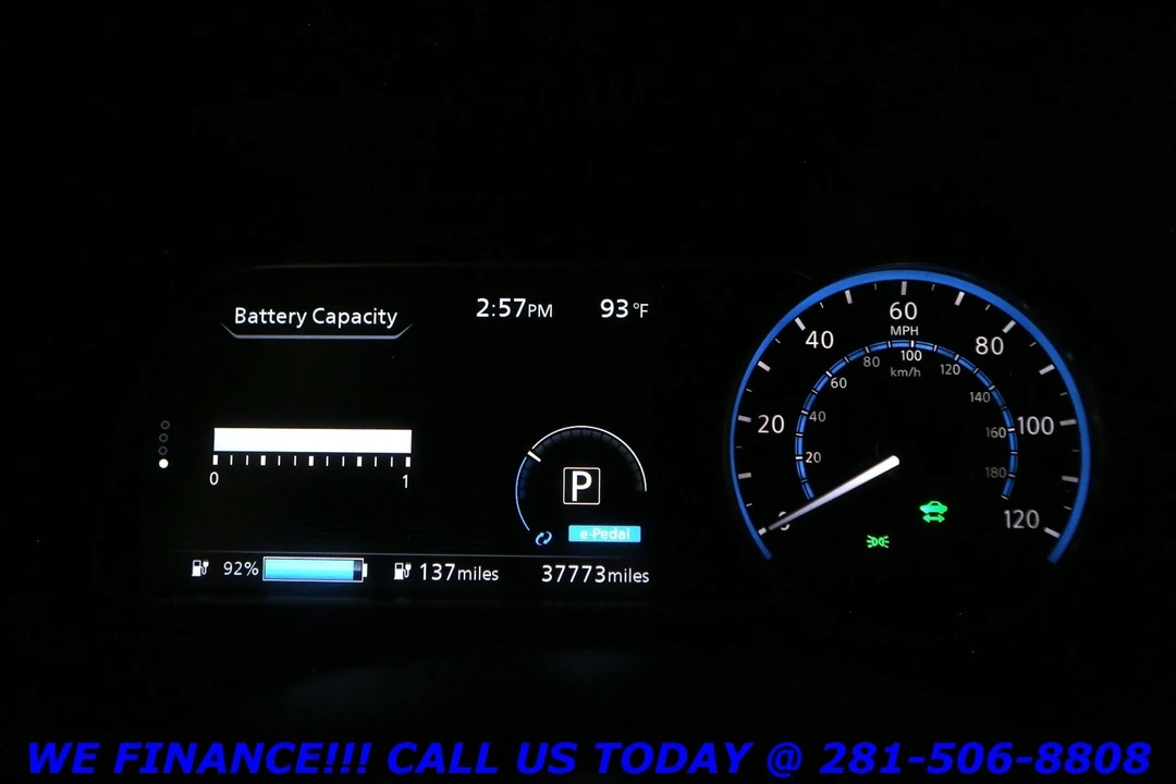 2018 Nissan Leaf - Image 14 of 21