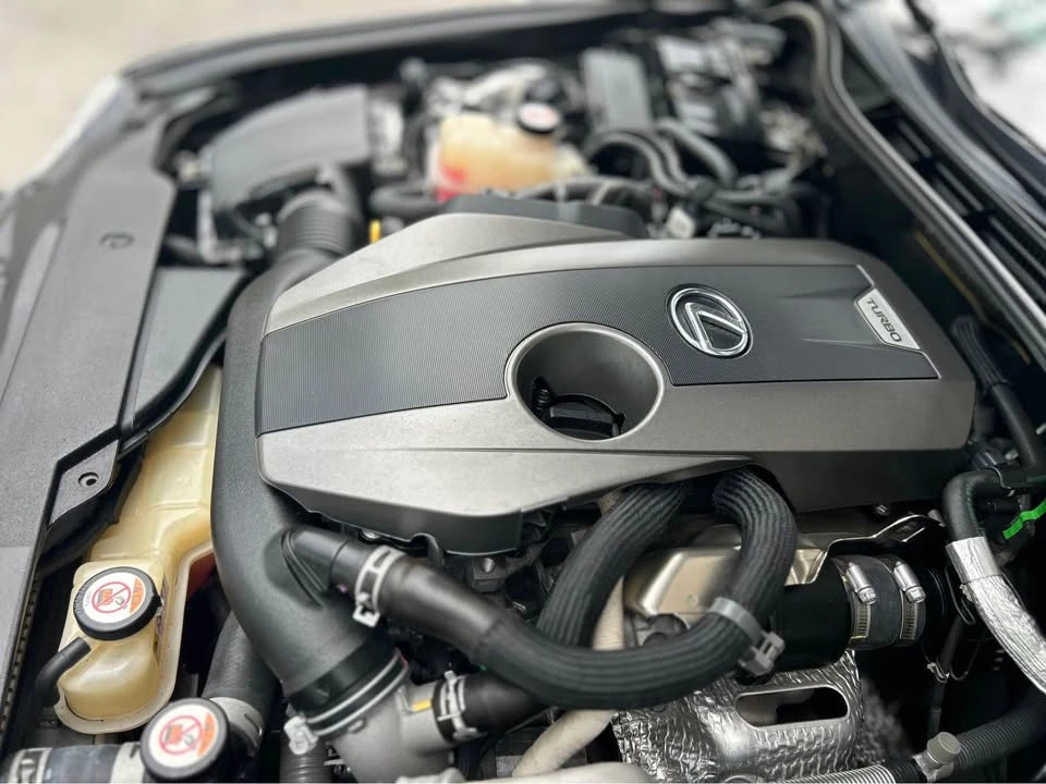 2018 Lexus IS 3rd Gen - Image 4 of 10