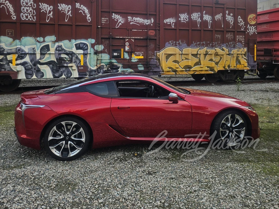 2018 Lexus LC - Image 3 of 12