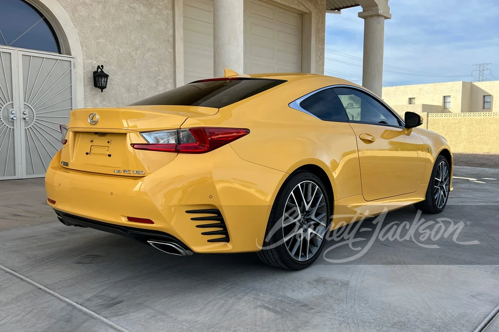 2018 Lexus RC - Image 4 of 5