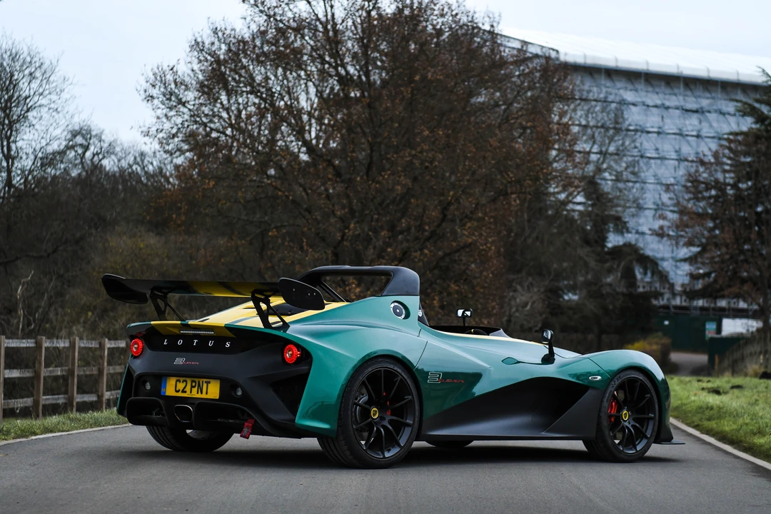 2018 Lotus 3-Eleven - Image 25 of 31