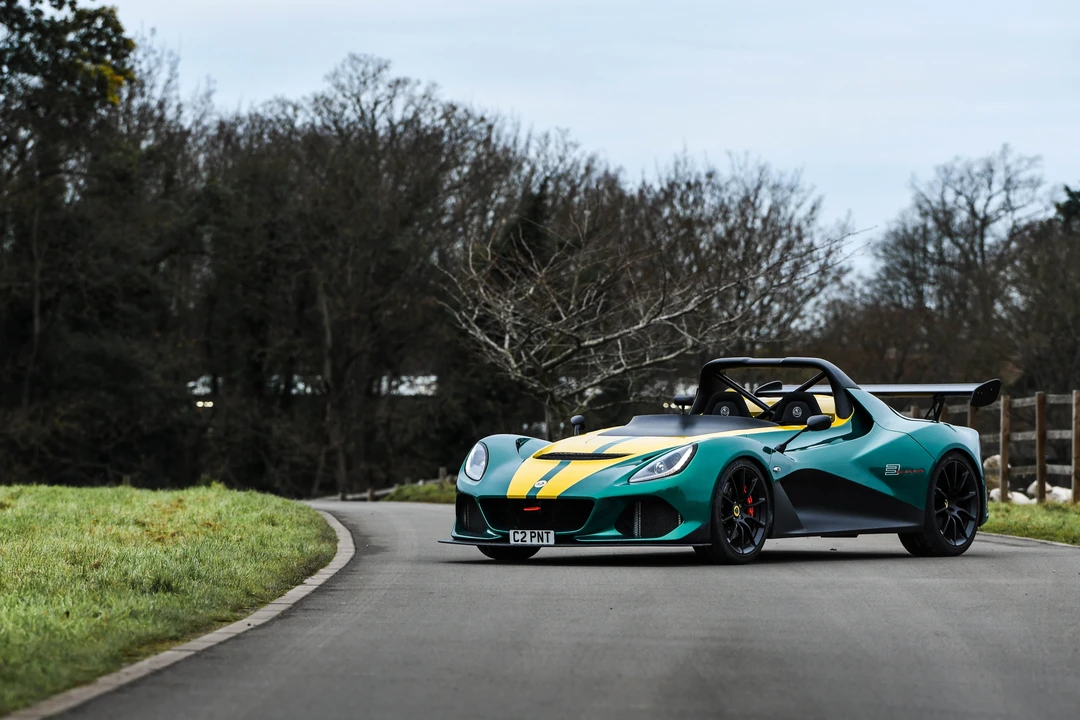 2018 Lotus 3-Eleven - Image 13 of 31