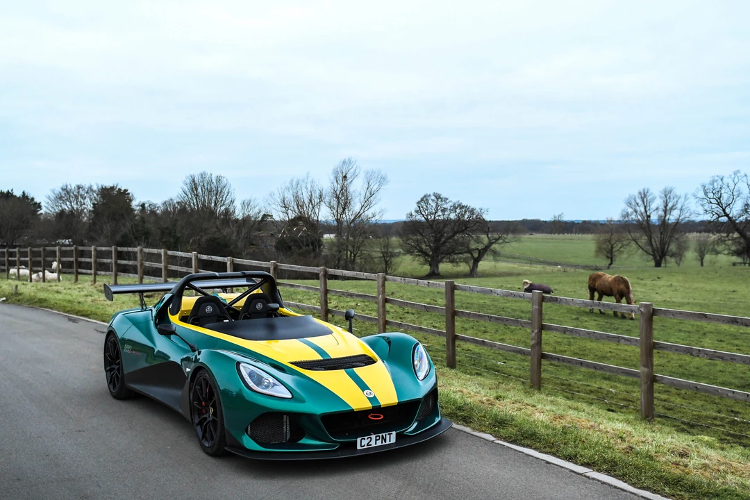 2018 Lotus 3-Eleven - Image 18 of 31