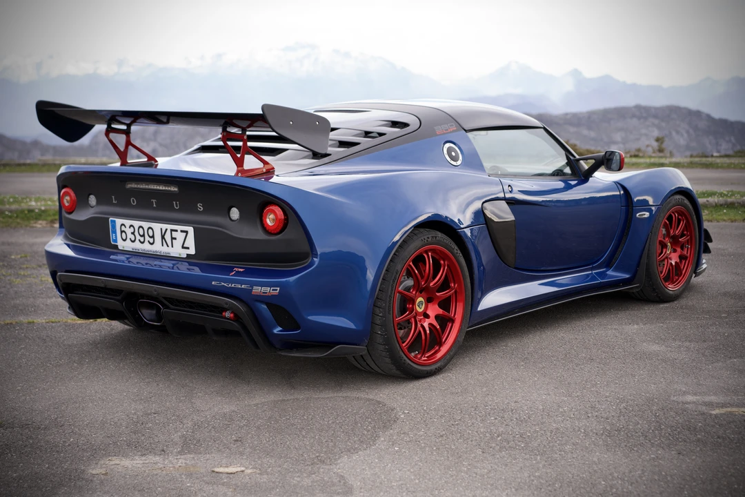 2018 Lotus Exige Series 3 - Image 13 of 31