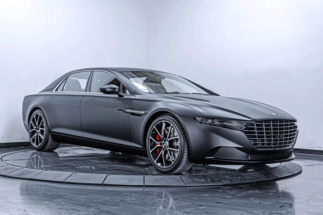 2018 Lagonda - Image 18 of 31