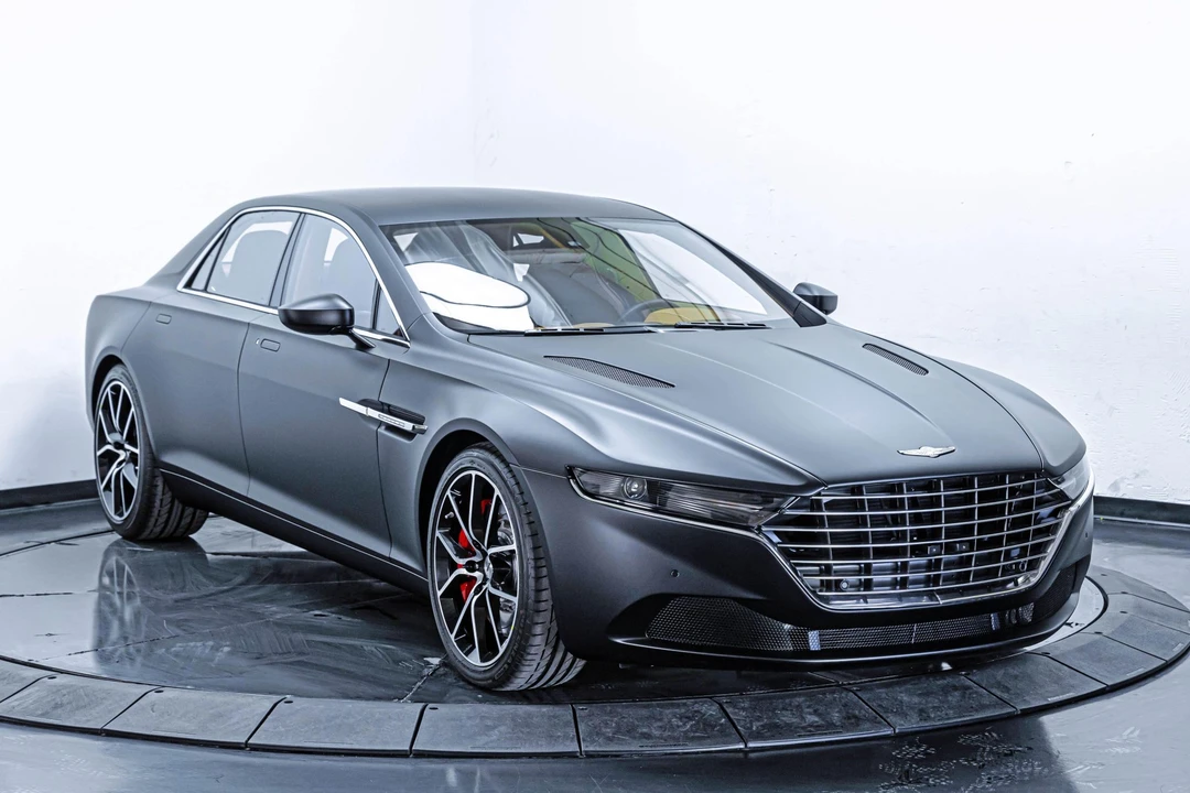 2018 Lagonda - Image 13 of 31