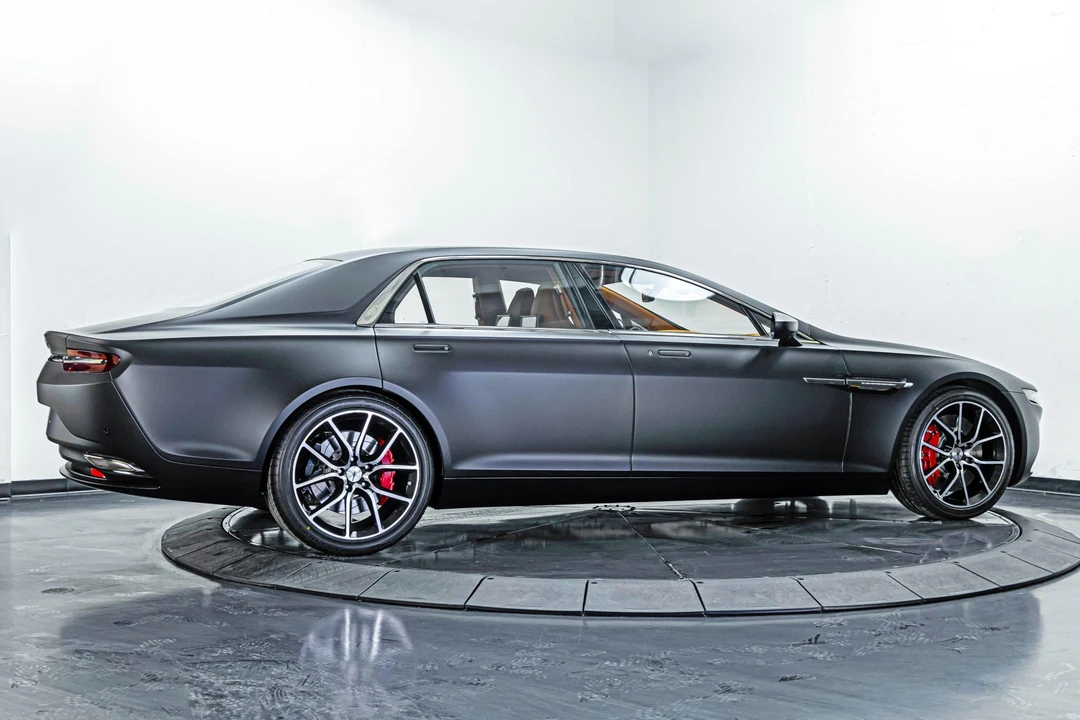 2018 Lagonda - Image 20 of 31