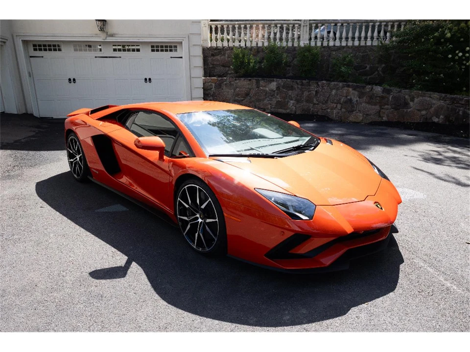 2018 Lamborghini Aventador S LP740-4 - Image 11 of 31