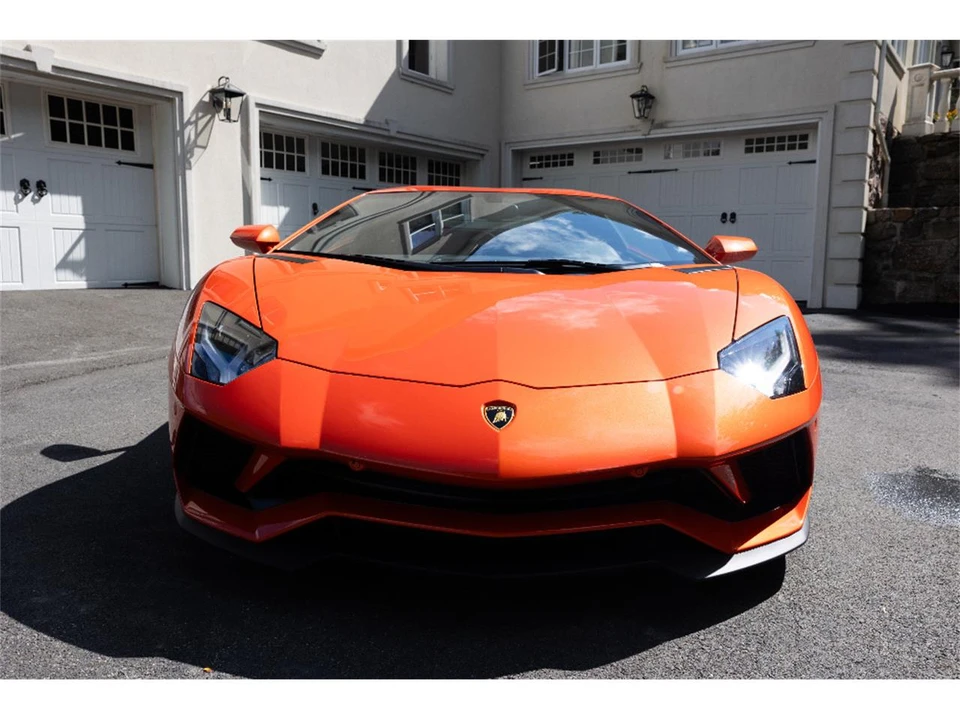 2018 Lamborghini Aventador S LP740-4 - Image 5 of 31