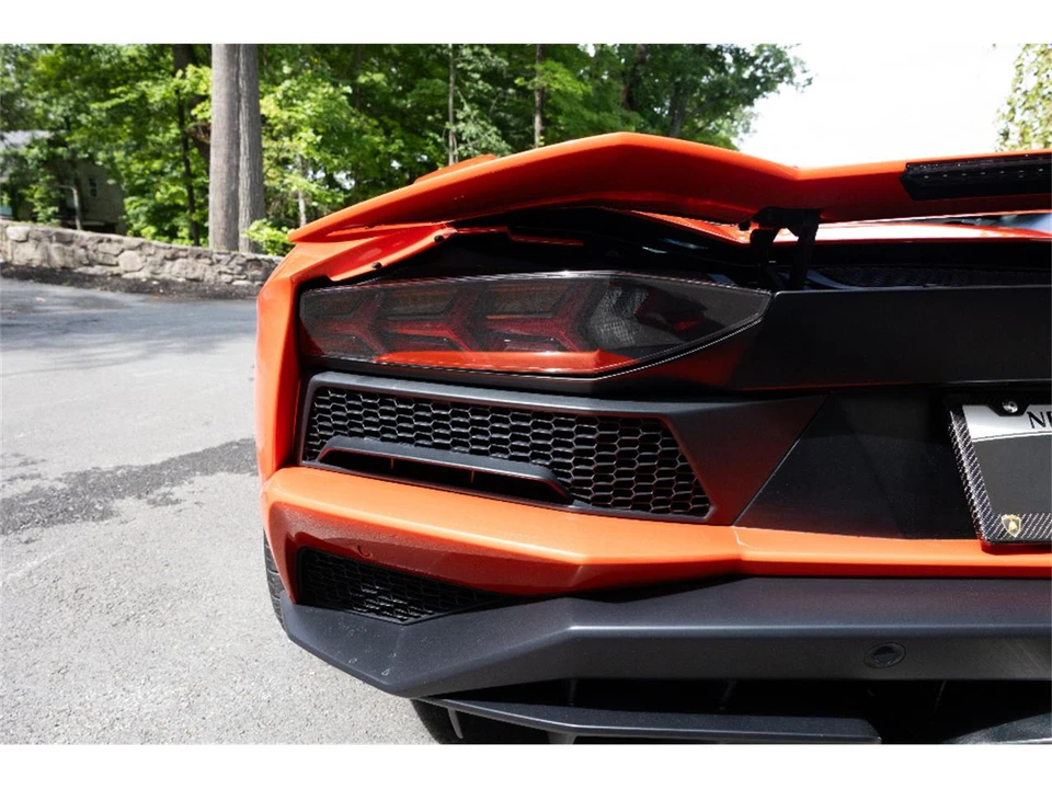 2018 Lamborghini Aventador S LP740-4 - Image 21 of 31
