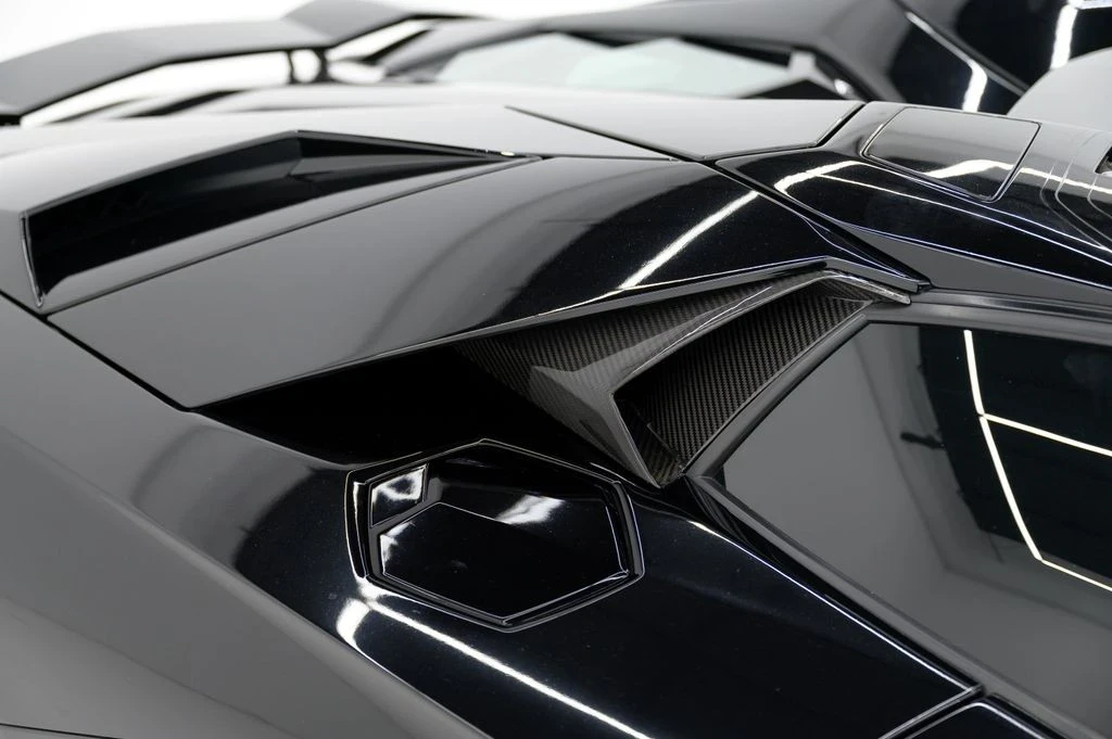 2018 Lamborghini Aventador S LP740-4 - Image 15 of 21