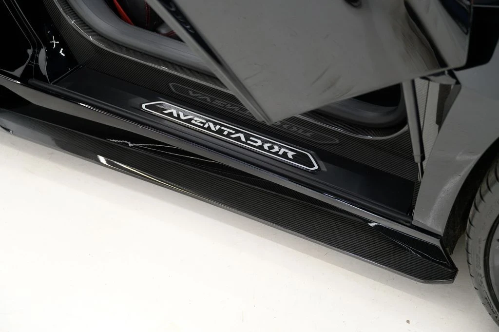 2018 Lamborghini Aventador S LP740-4 - Image 17 of 21