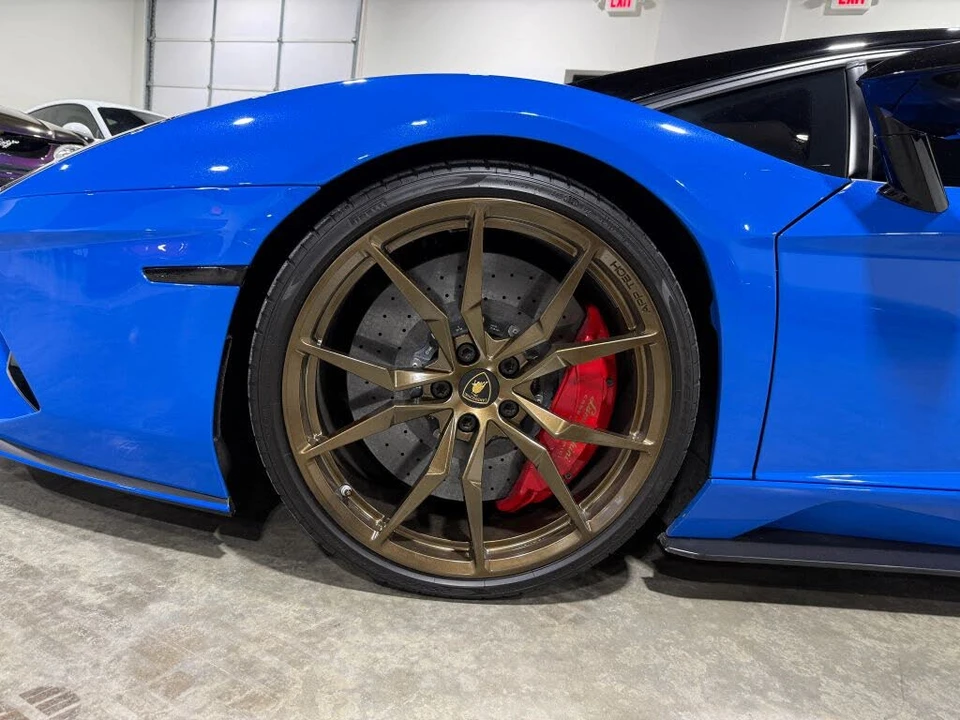 2018 Lamborghini Aventador S LP740-4 - Image 20 of 31