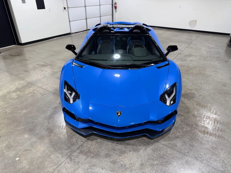 2018 Lamborghini Aventador S LP740-4 - Image 12 of 31