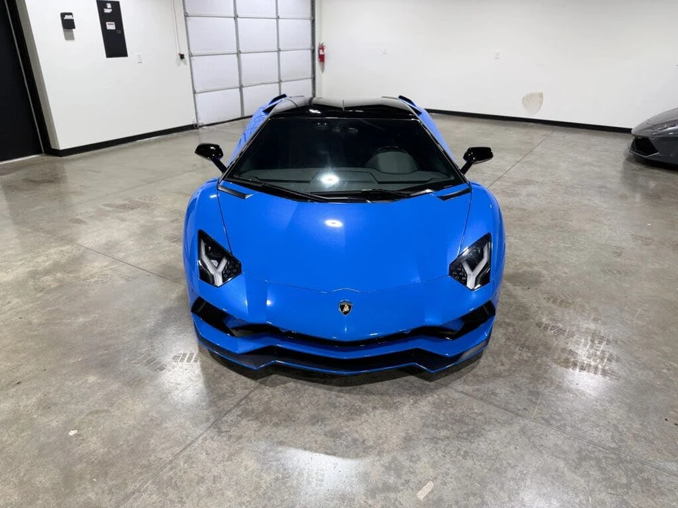 2018 Lamborghini Aventador S LP740-4 - Image 27 of 31