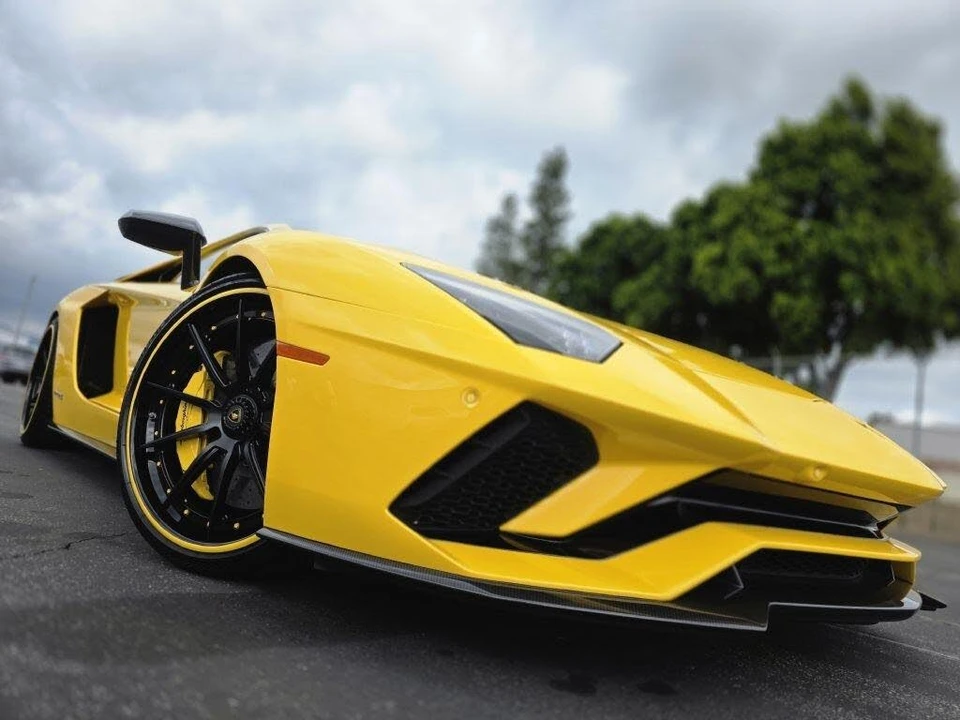 2018 Lamborghini Aventador S LP740-4 - Image 12 of 31
