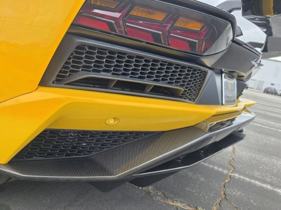 2018 Lamborghini Aventador S LP740-4 - Image 22 of 31