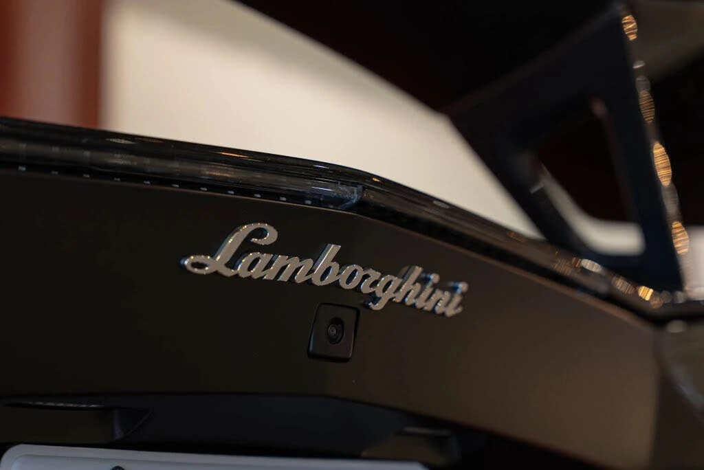 2018 Lamborghini Aventador S LP740-4 - Image 30 of 31