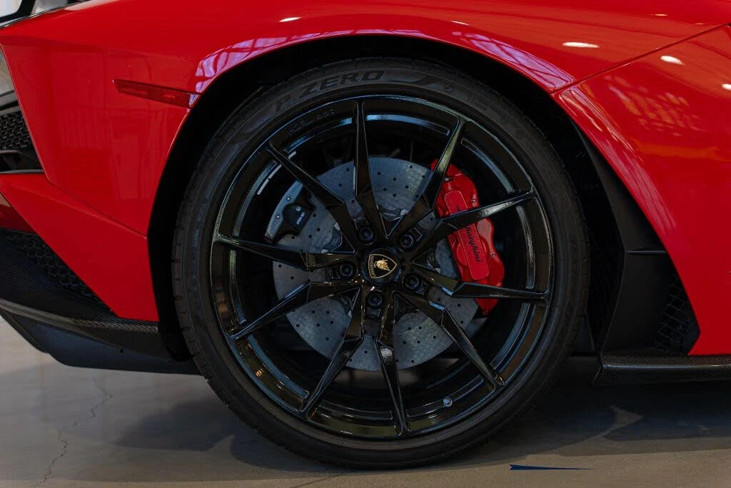 2018 Lamborghini Aventador S LP740-4 - Image 11 of 31
